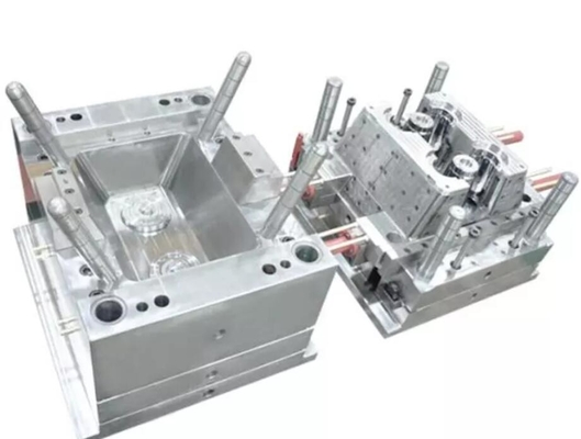 Máy chế tạo khuôn tiêm đồ chơi OEM